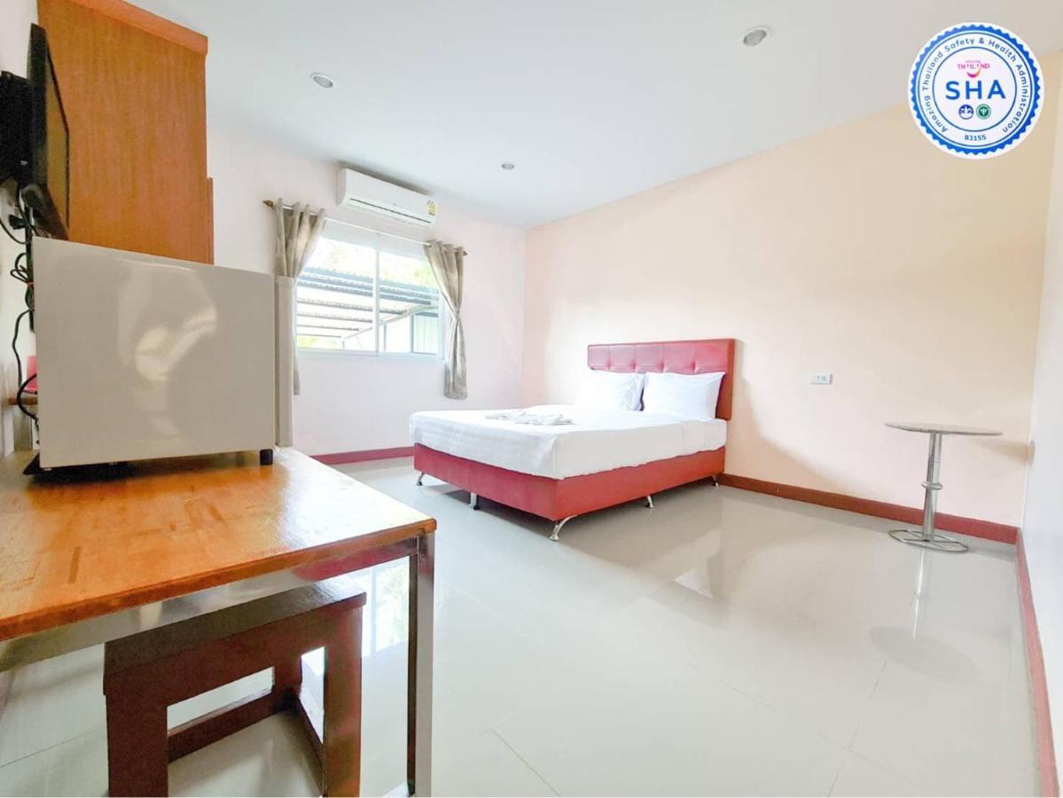 Hotel Jaroonsak Grand à Trang Extérieur photo