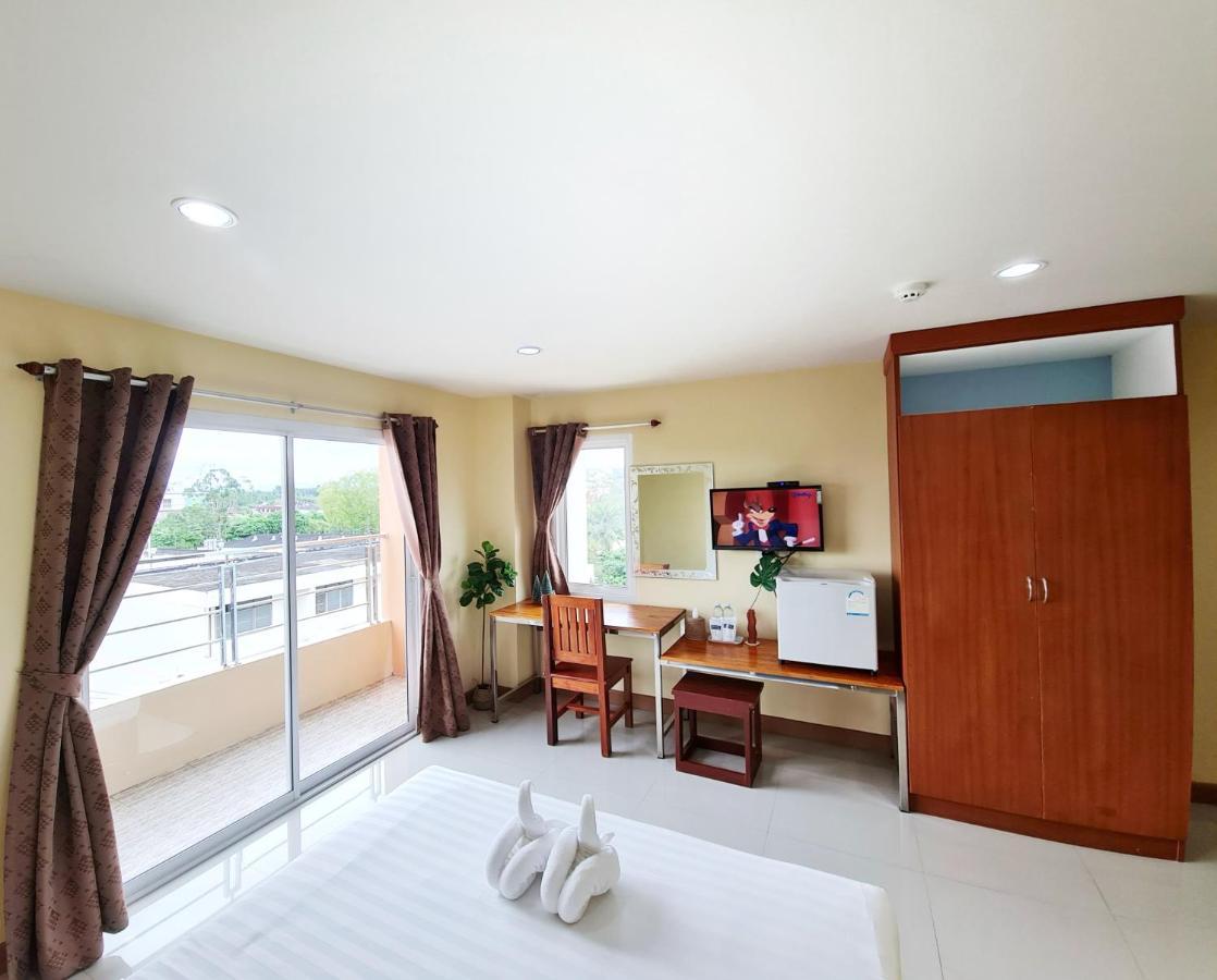 Hotel Jaroonsak Grand à Trang Extérieur photo