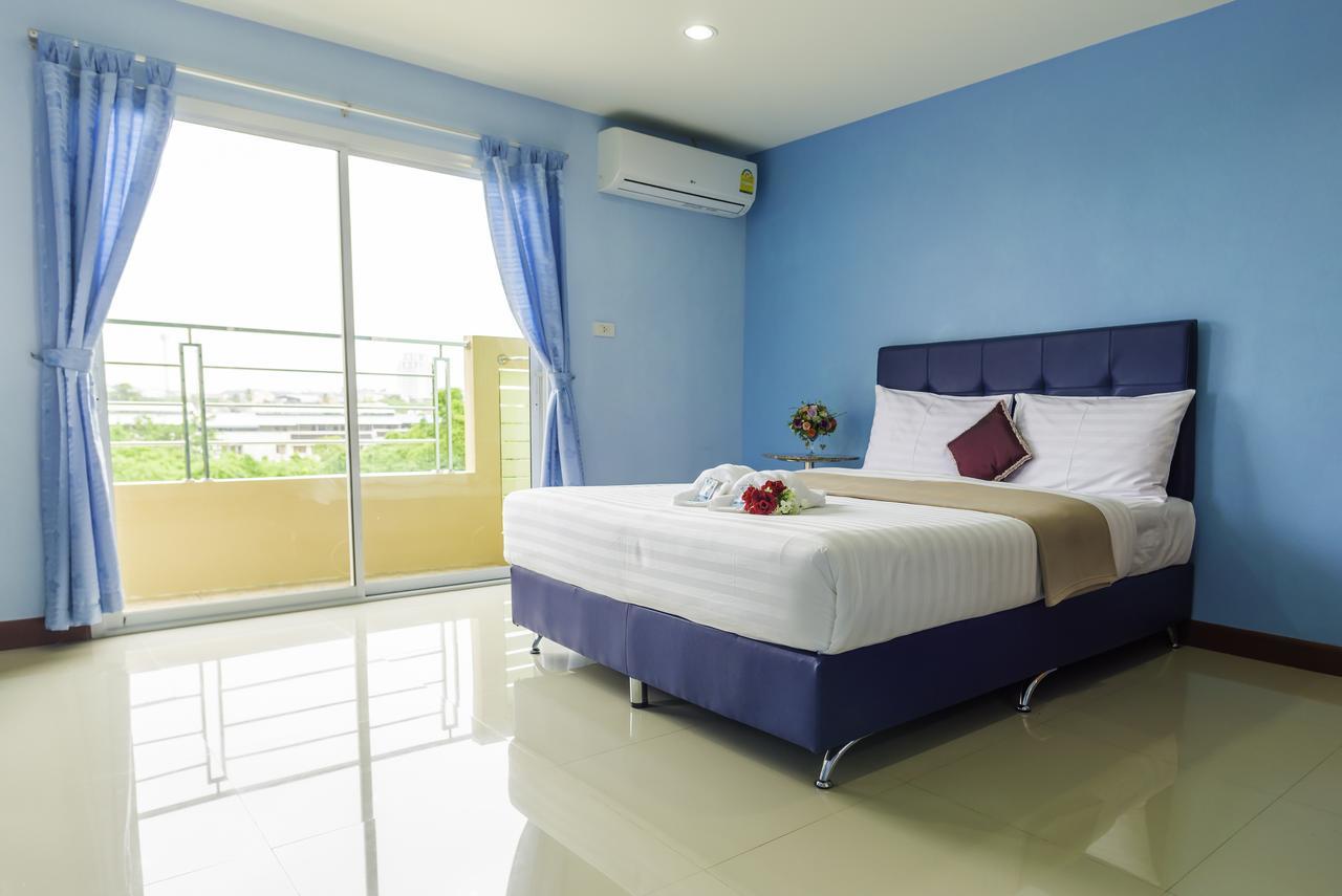 Hotel Jaroonsak Grand à Trang Extérieur photo